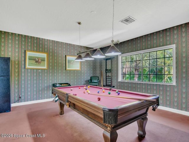 1198 Breezy Way 7a, Sebastian, FL 32958