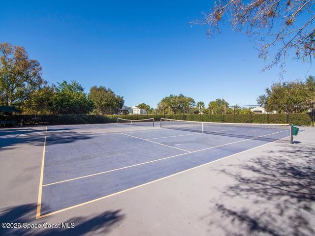 1198 Breezy Way 7a, Sebastian, FL 32958