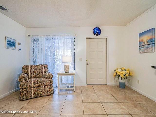 1198 Breezy Way 7a, Sebastian, FL 32958