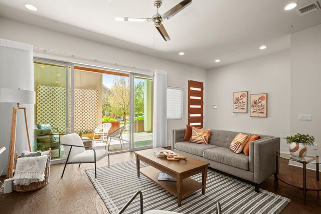 2116 Philomena ST, Austin, TX 78723