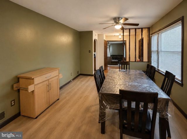 100 KENNEDY BLVD, Somerdale, NJ 08083