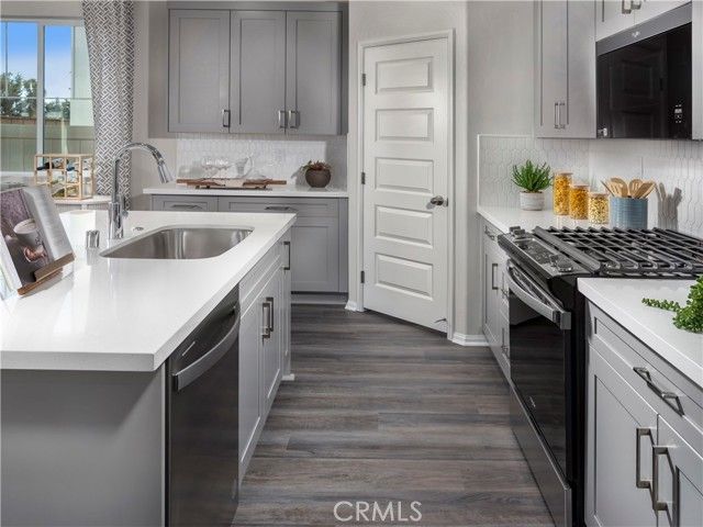 28319 Via Moscotel, Temecula, CA 92591