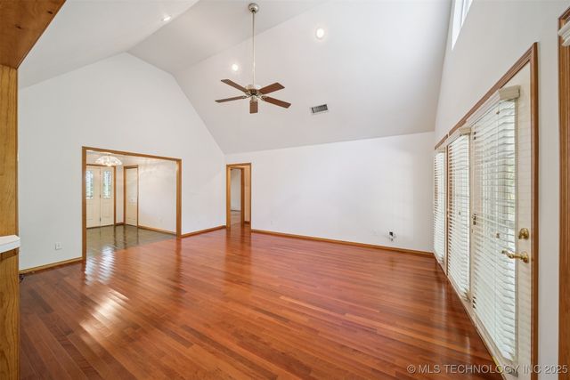 32965 E 740 Road, Wagoner, OK 74467