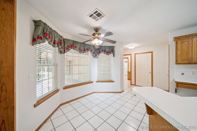 32965 E 740 Road, Wagoner, OK 74467