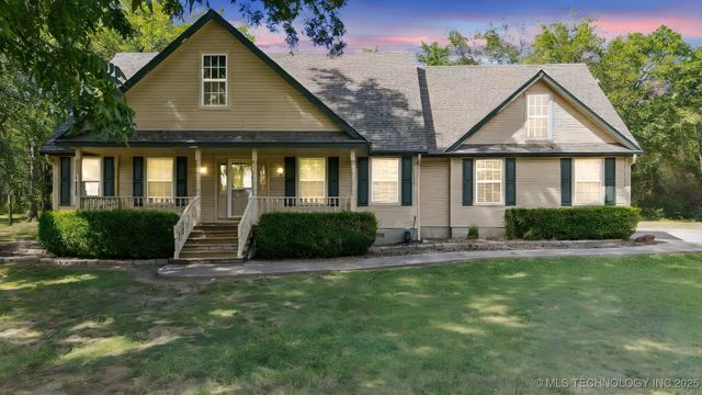32965 E 740 Road, Wagoner, OK 74467