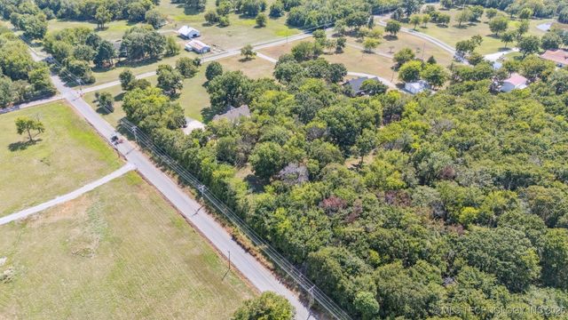 32965 E 740 Road, Wagoner, OK 74467