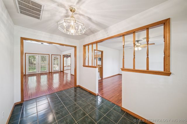 32965 E 740 Road, Wagoner, OK 74467