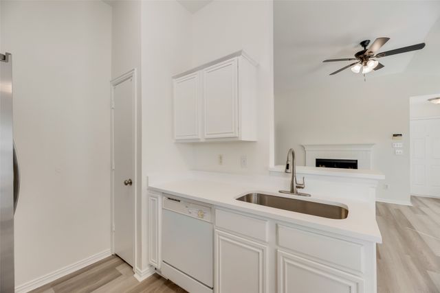 1048 Port Sullivan Drive, Little Elm, TX 75068