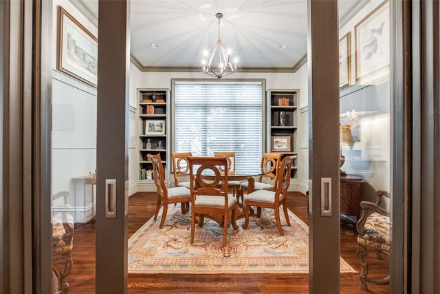 32 Fawn Wood Drive, Dallas, TX 75248