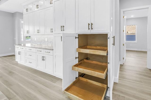 600 TALLAHASSEE DRIVE NE, St Petersburg, FL 33702