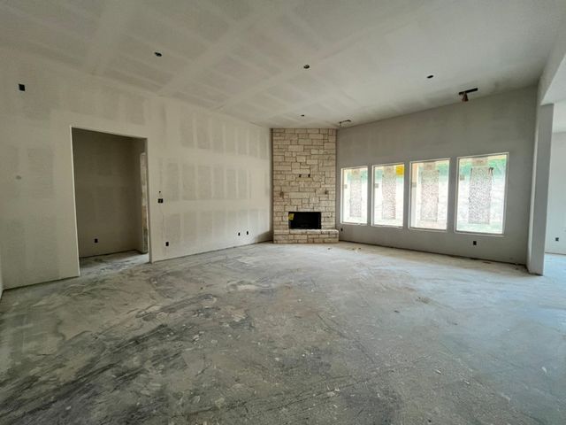 536 Lantana Drive, Weatherford, TX 76082