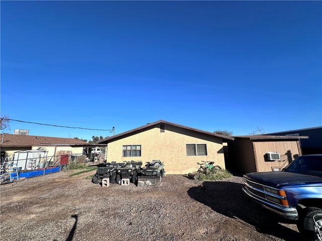 2186 E Cabot Drive, Mohave Valley, AZ 86440