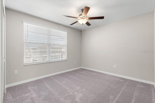 5245 WHITE CHICORY DRIVE, Apollo Beach, FL 33572