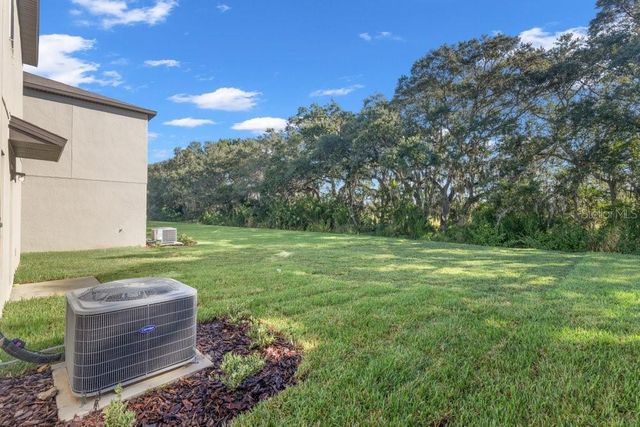 5245 WHITE CHICORY DRIVE, Apollo Beach, FL 33572