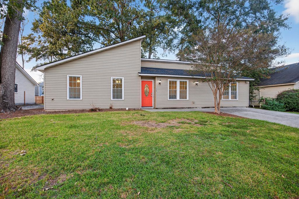 112 Pullman Avenue, Summerville, SC 29486