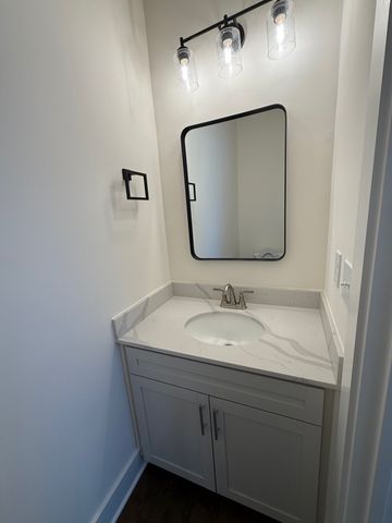 213 S High St Apt 35, Mcminnville, TN 37110