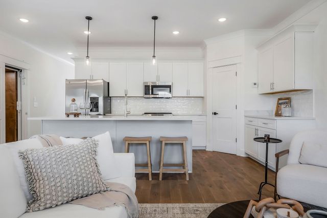 213 S High St Apt 35, Mcminnville, TN 37110