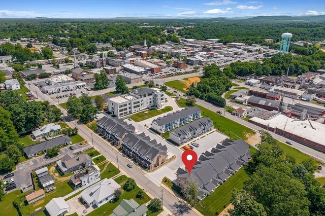 213 S High St Apt 35, Mcminnville, TN 37110