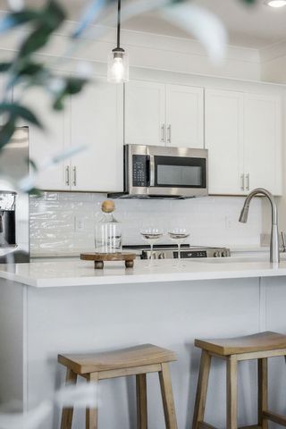 213 S High St Apt 35, Mcminnville, TN 37110