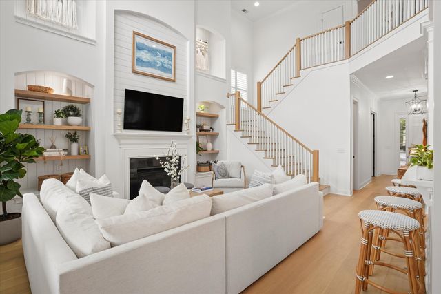 8041 Gibbon Street, Charleston, SC 29492
