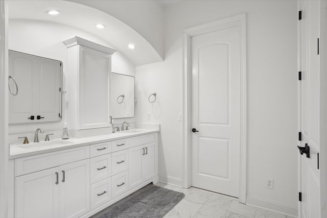 8041 Gibbon Street, Charleston, SC 29492