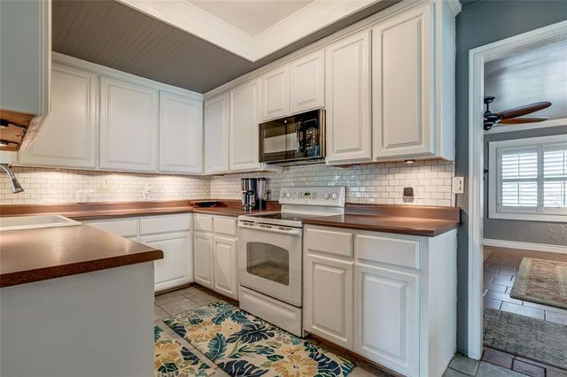 803 E Mosier Street, Norman, OK 73071