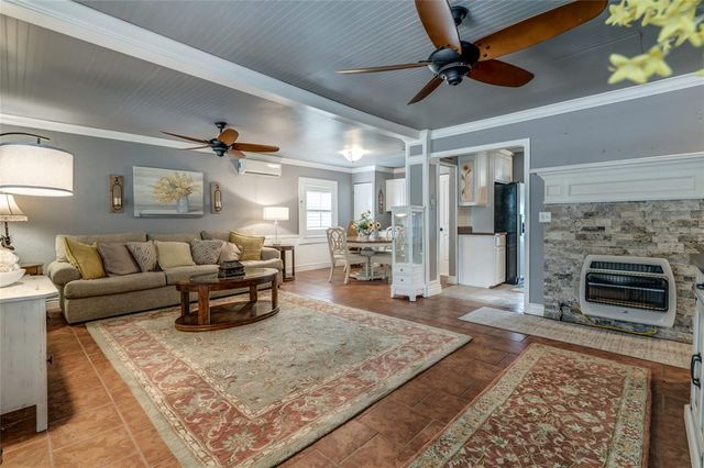 803 E Mosier Street, Norman, OK 73071