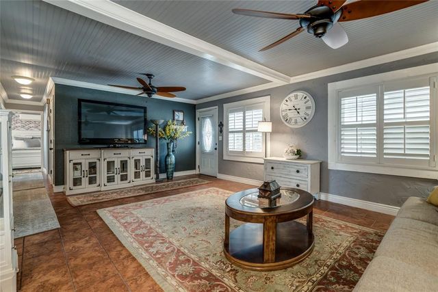 803 E Mosier Street, Norman, OK 73071