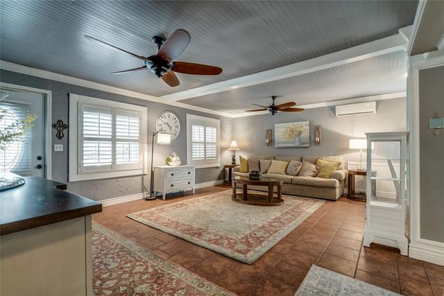 803 E Mosier Street, Norman, OK 73071