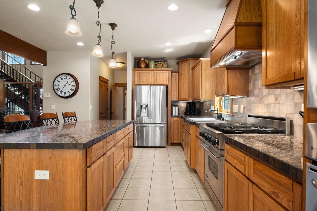 9504 S Baltimore Rd, Spokane, WA 99223 photo 8