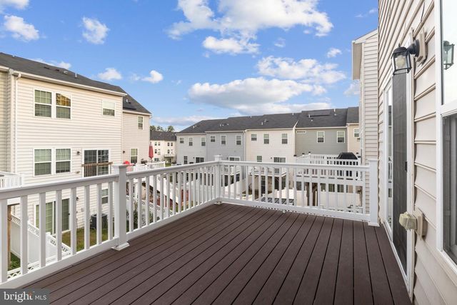 515 STREAMVIEW DR, Fredericksburg, VA 22405
