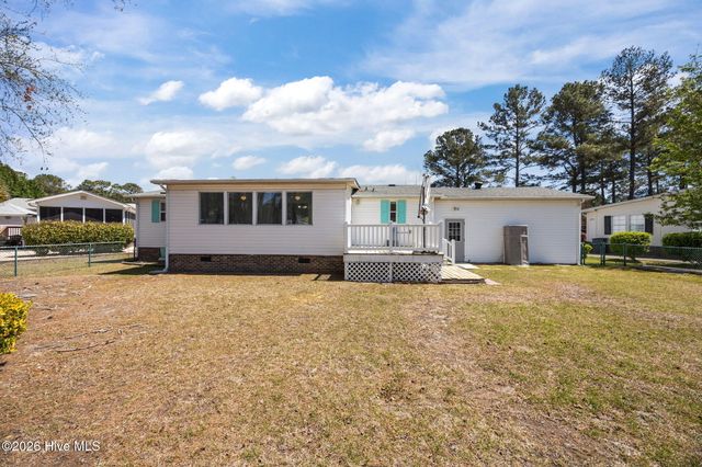 1018 Waterview Lane SW, Carolina Shores, NC 28467