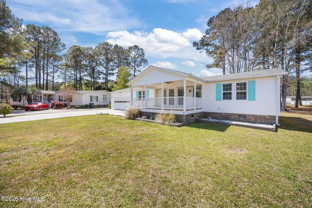 1018 Waterview Lane SW, Carolina Shores, NC 28467