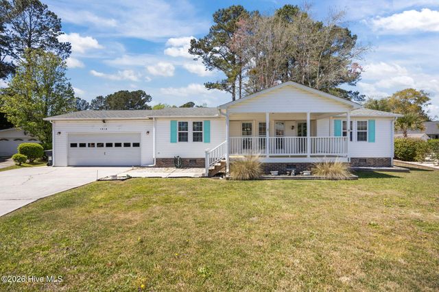 1018 Waterview Lane SW, Carolina Shores, NC 28467