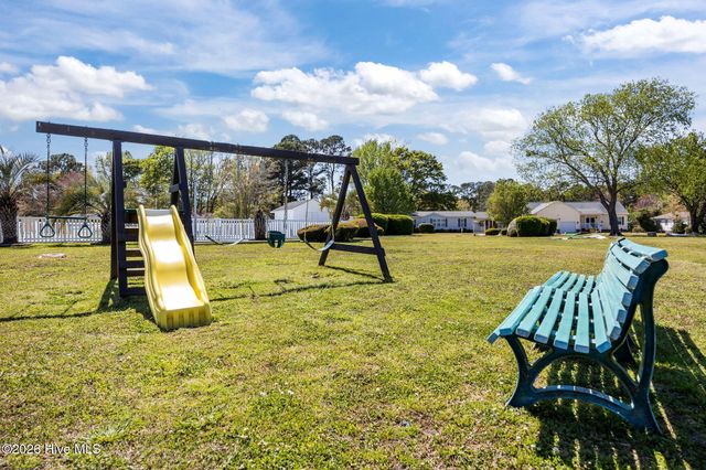 1018 Waterview Lane SW, Carolina Shores, NC 28467