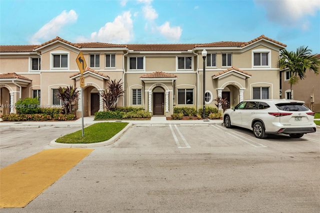 2333 SE 10th Street, Homestead, FL 33035