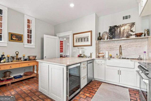 156 7th Street NE 1, Atlanta, GA 30308