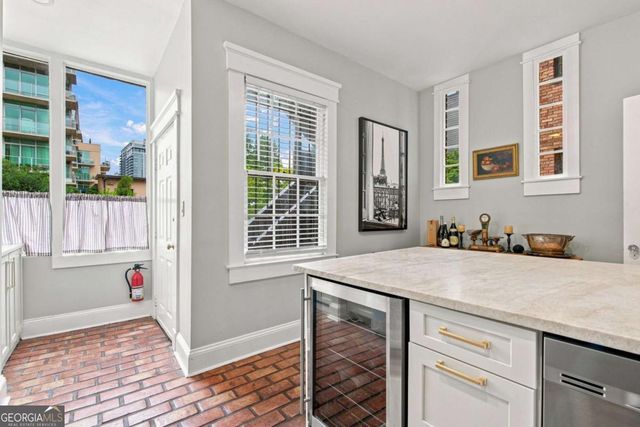 156 7th Street NE 1, Atlanta, GA 30308