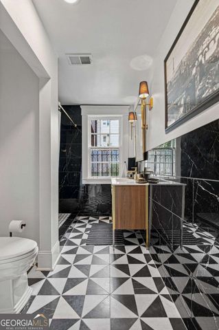 156 7th Street NE 1, Atlanta, GA 30308