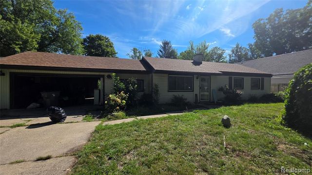 37256 Garvin Street, Clinton Township, MI 48036