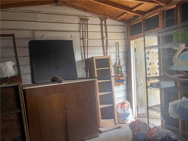 826 E Lott Ave, Kingsville, TX 78363