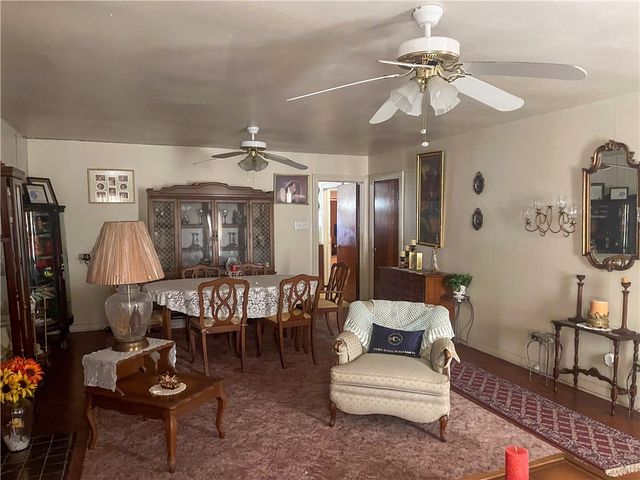 826 E Lott Ave, Kingsville, TX 78363