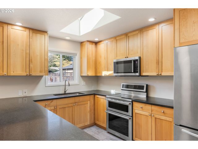 5719 Sw 40TH Ave, Portland, OR 97221