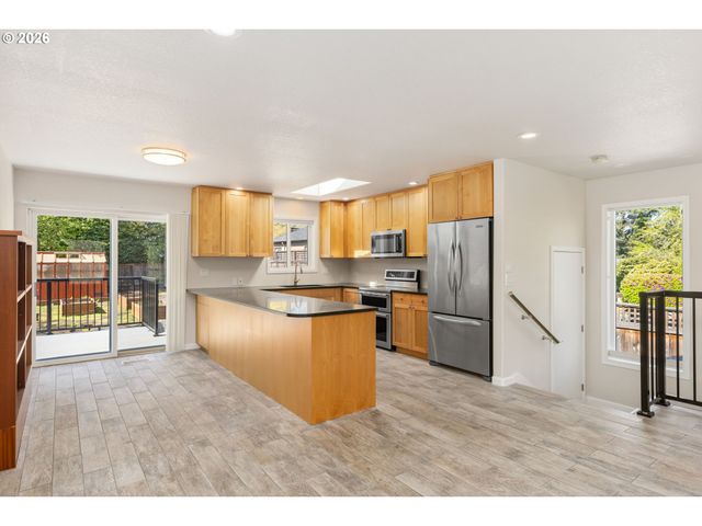 5719 Sw 40TH Ave, Portland, OR 97221