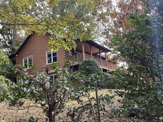 925 W 14 Highway, Landrum, SC 29356