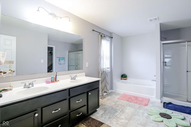 1331 Horse Shoe, Greenwood, IN 46143