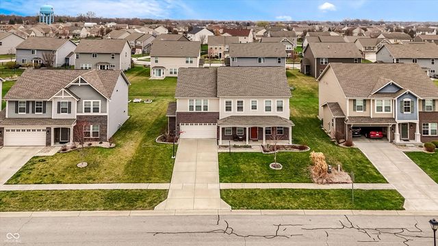 1331 Horse Shoe, Greenwood, IN 46143