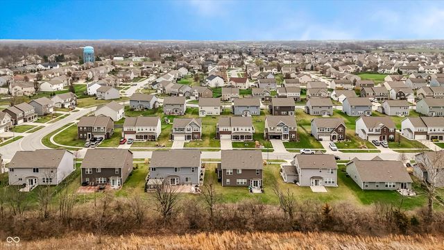 1331 Horse Shoe, Greenwood, IN 46143