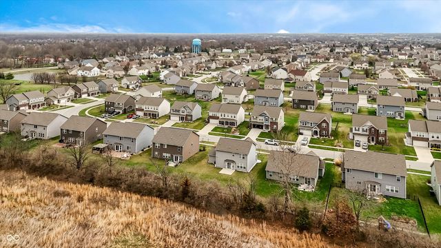 1331 Horse Shoe, Greenwood, IN 46143