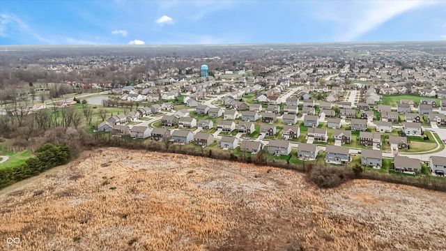 1331 Horse Shoe, Greenwood, IN 46143